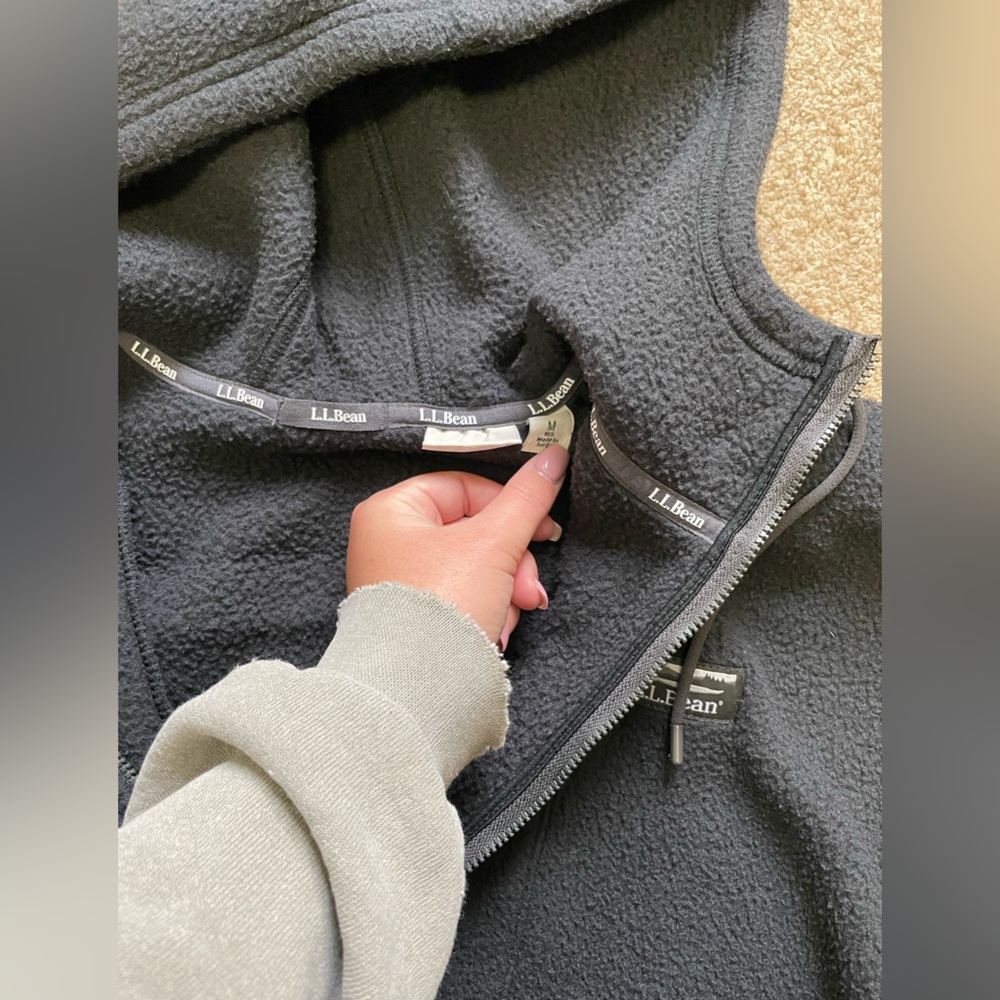 Black LLBean quarter zip fleece